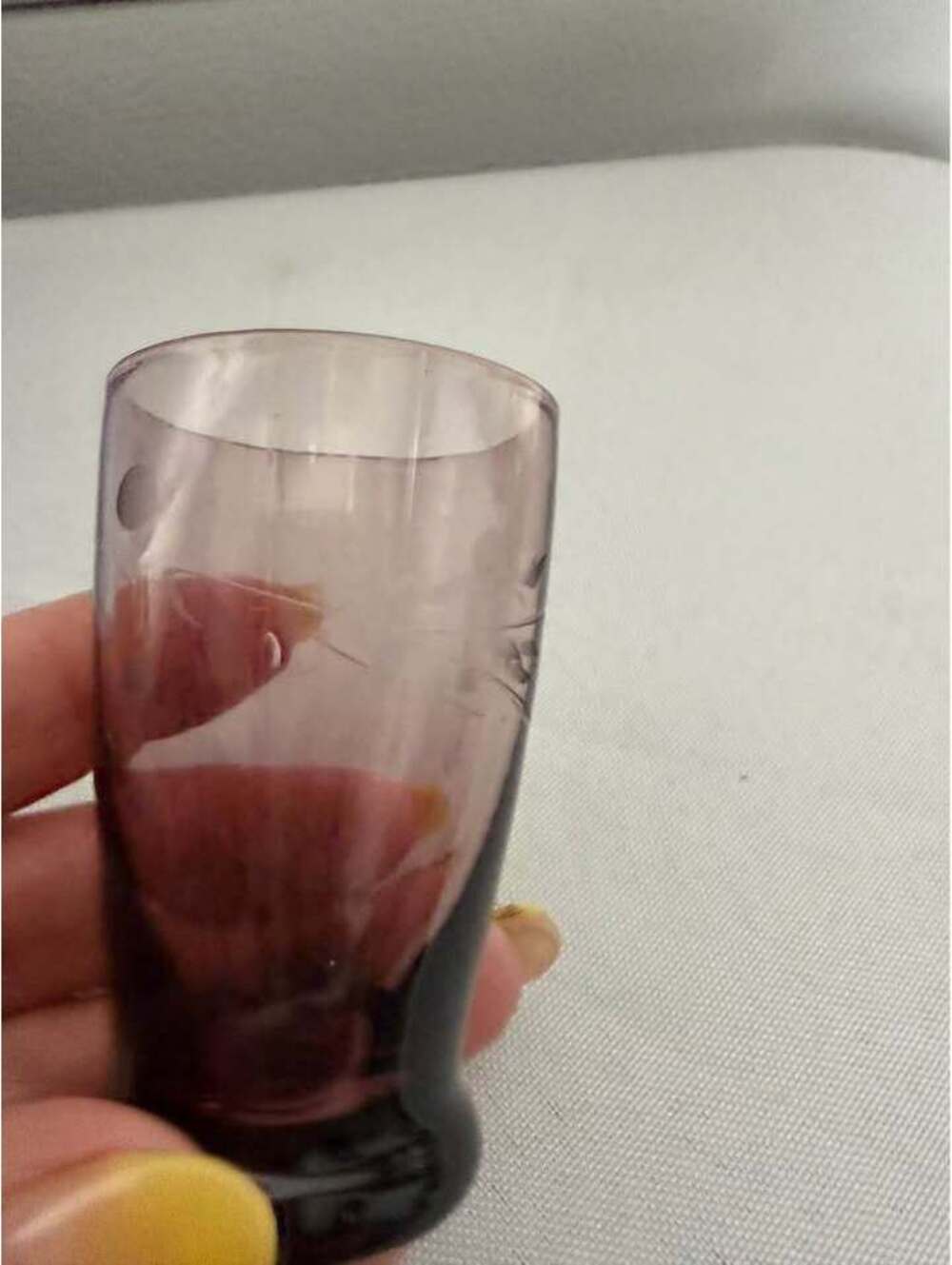 Set of 5 Vintage Etched Multi-Color Glass shot glasses - Picture 6 of 8